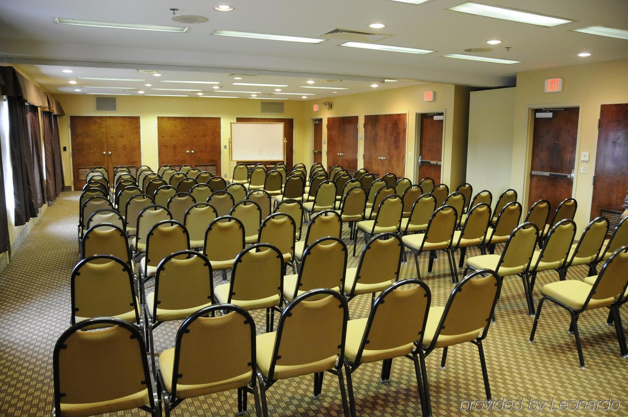 Comfort Inn & Suites Michigan City Bagian luar foto